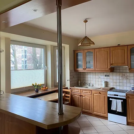 U Basi Przy Centrum Zdrowia Dziecka * Warschau