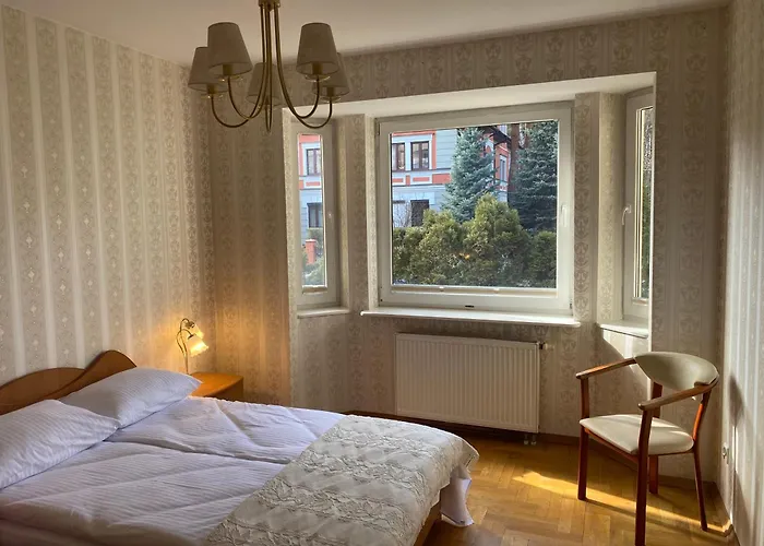 U Basi Przy Centrum Zdrowia Dziecka